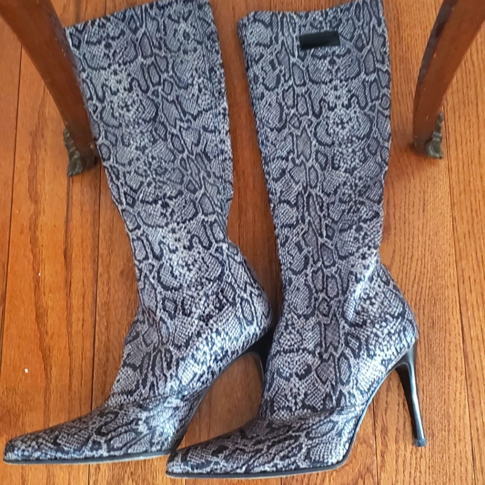 Bocci snake pattern high heel boots